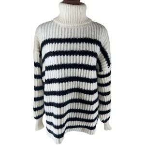 Line & Dot Ariel Sweater Women's Medium White Black Stripe Turtleneck NWT Flaw
